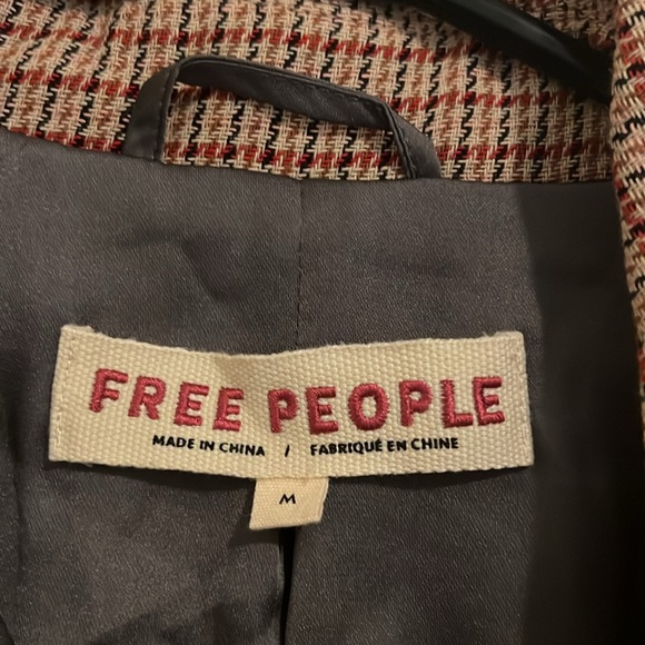 Free People cropped brown jacket - Picture 2 of 8